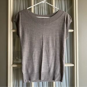 The Limited Heather Gray Knit Short Sleeve Sweater